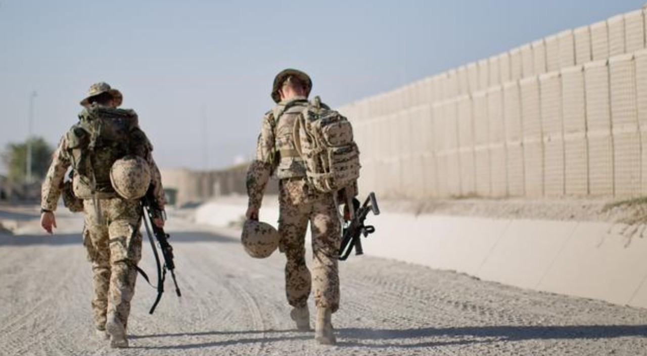 ABD Afganistan'dan çekildi! Taliban'dan zafer açıklaması geldi